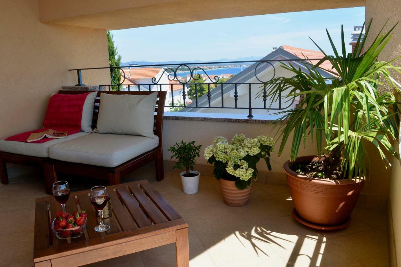 Iva Apartmani Vodice Exterior photo
