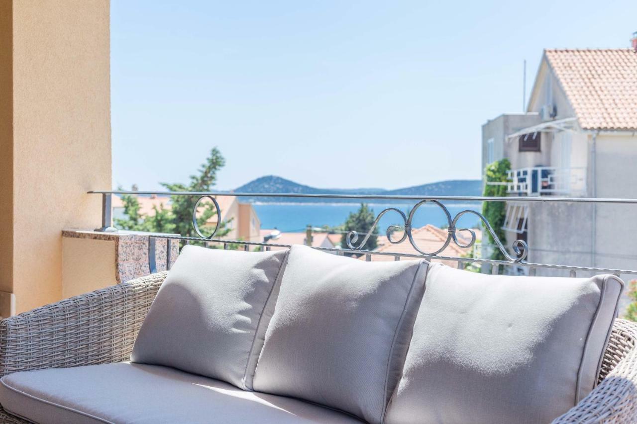 Iva Apartmani Vodice Exterior photo